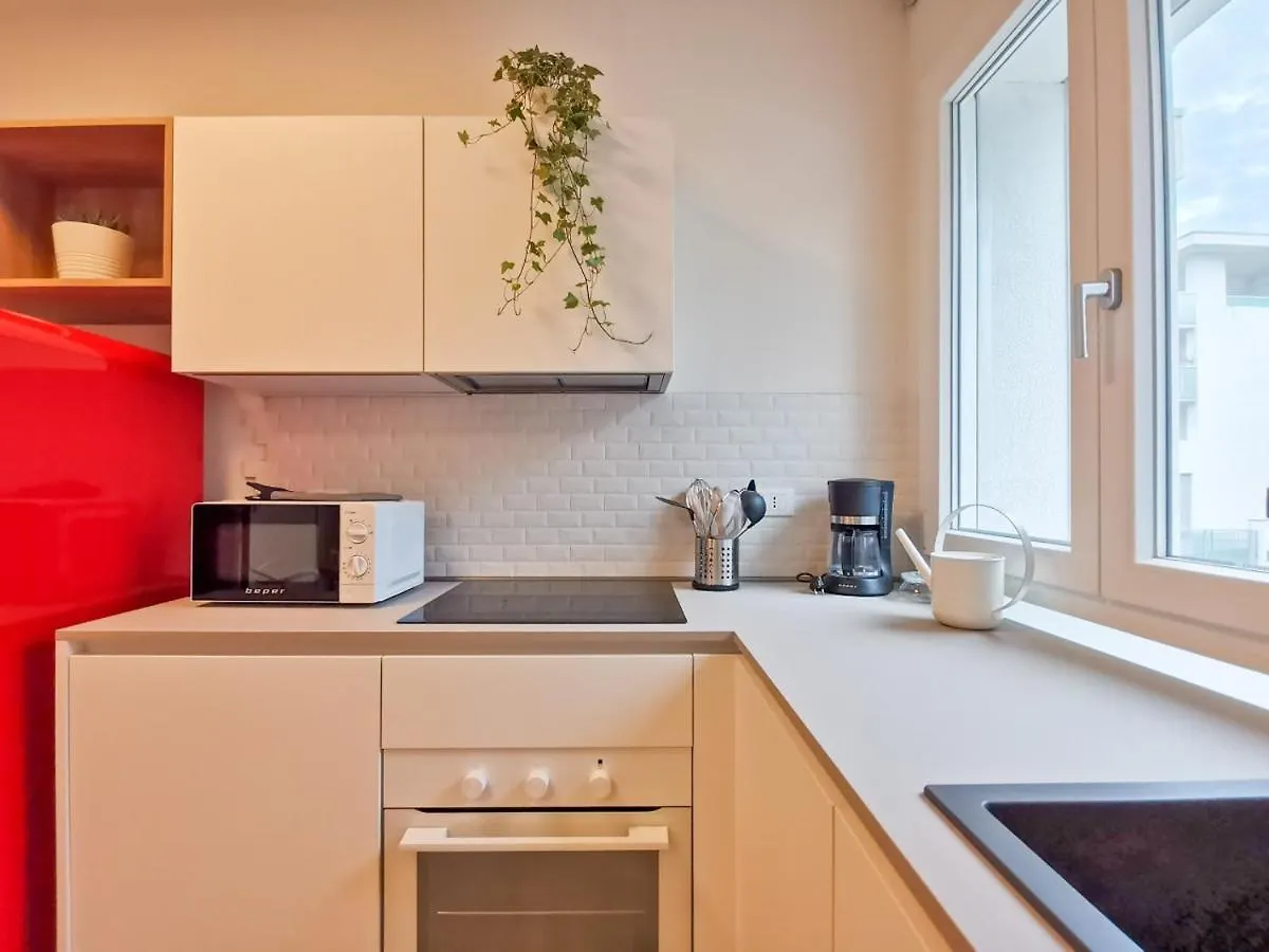 Gardenia Apartments Desenzano del Garda 0*,