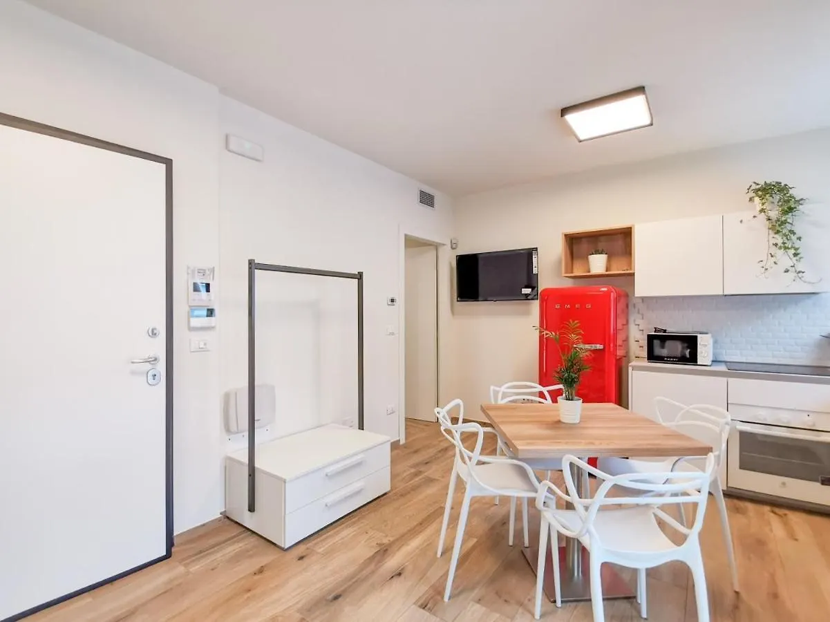 Gardenia Apartments Desenzano del Garda